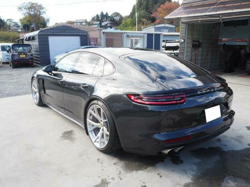 PANAMERA
