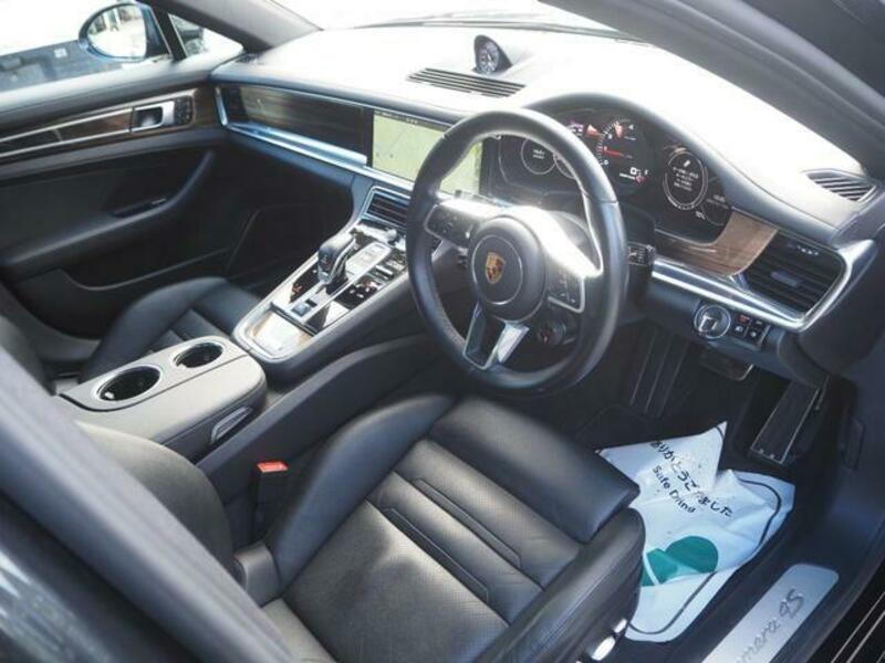 PANAMERA