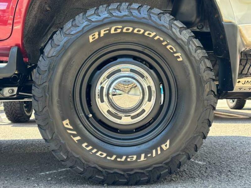 HILUX SURF
