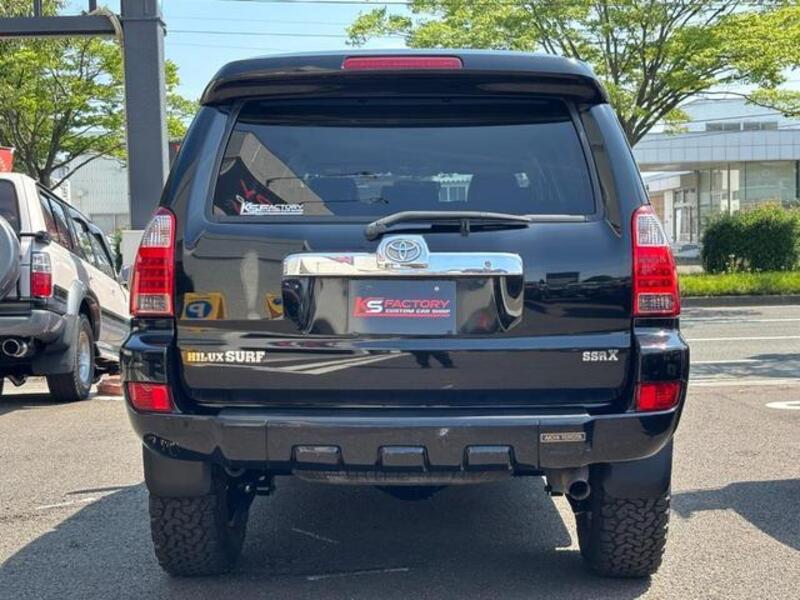 HILUX SURF