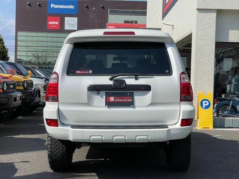 HILUX SURF