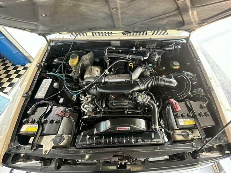 HILUX PICK UP