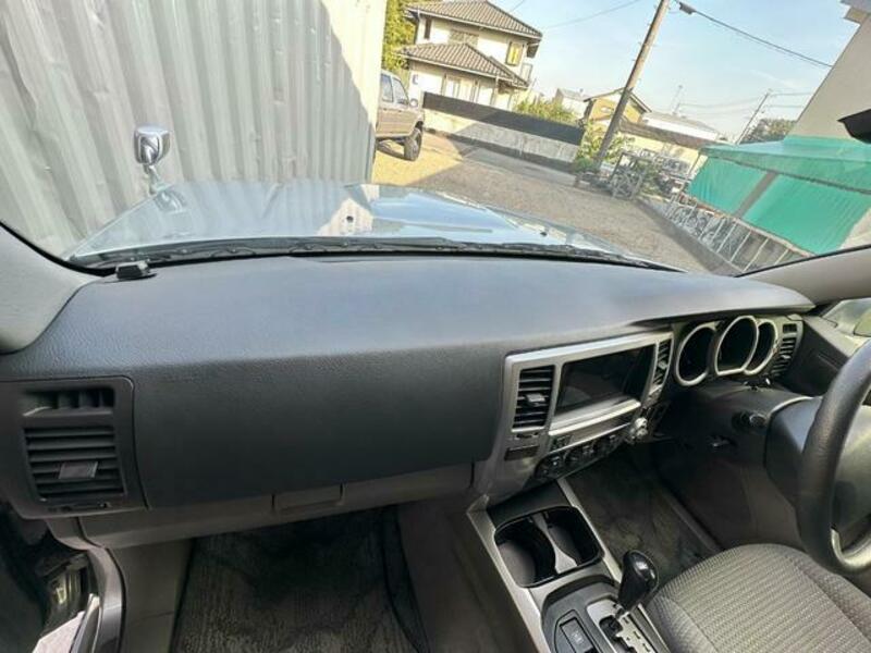HILUX SURF