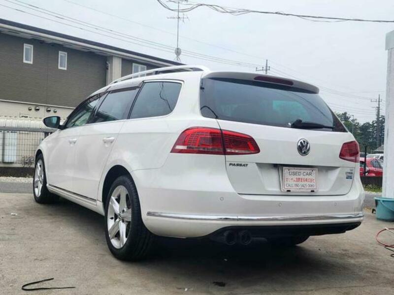 PASSAT VARIANT