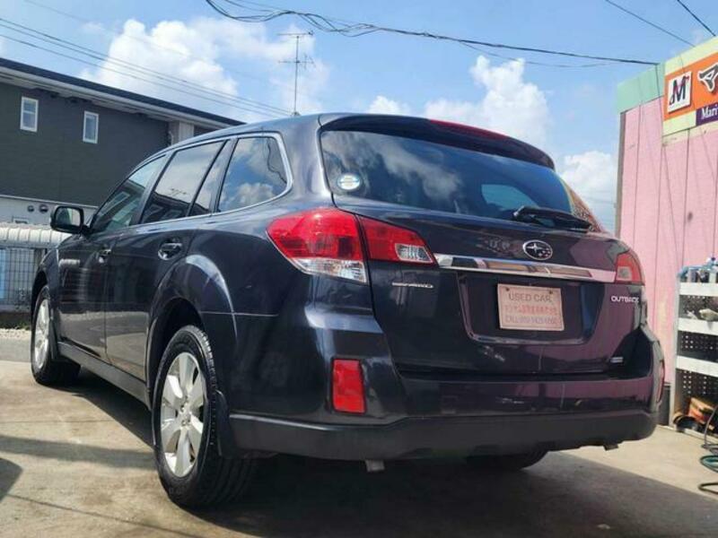 LEGACY OUTBACK