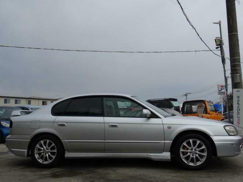 LEGACY B4