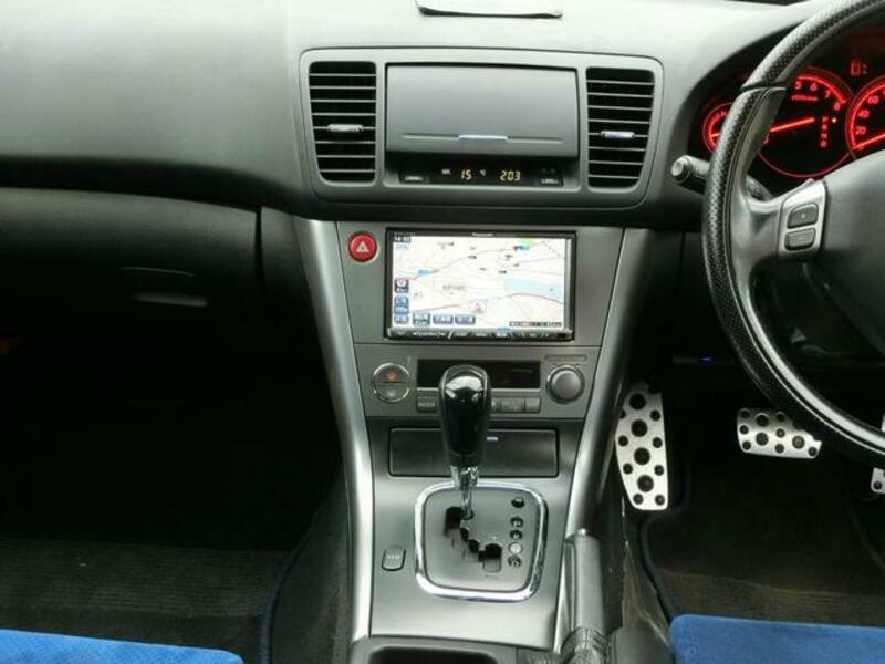 LEGACY B4