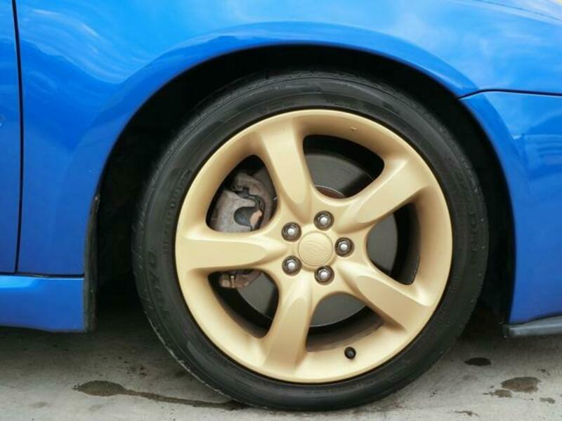 LEGACY B4