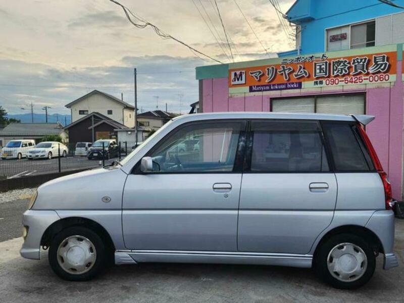 PLEO