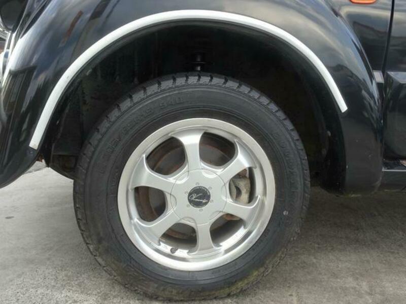 PAJERO JR