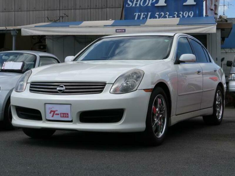 NISSAN SKYLINE