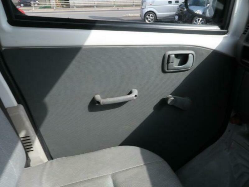 MINICAB TRUCK