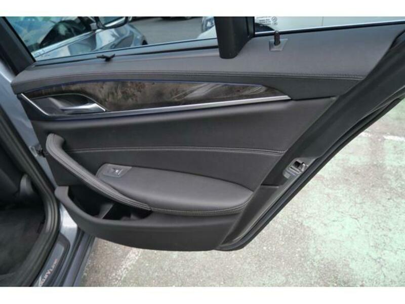 5 SERIES