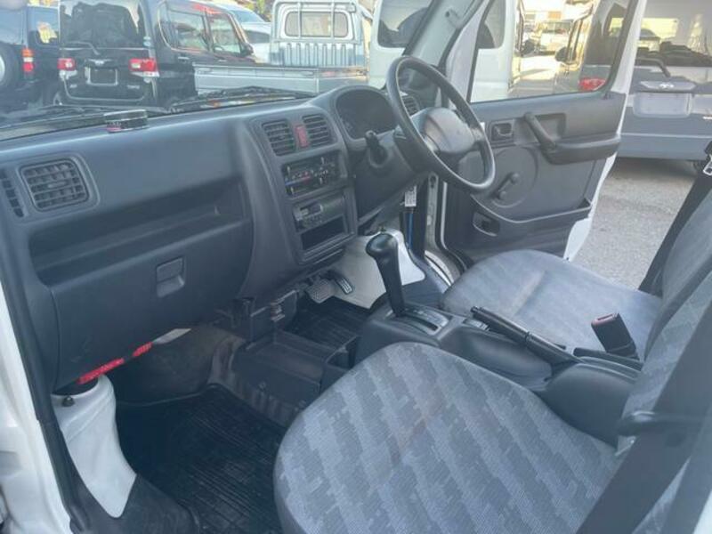 CARRY TRUCK