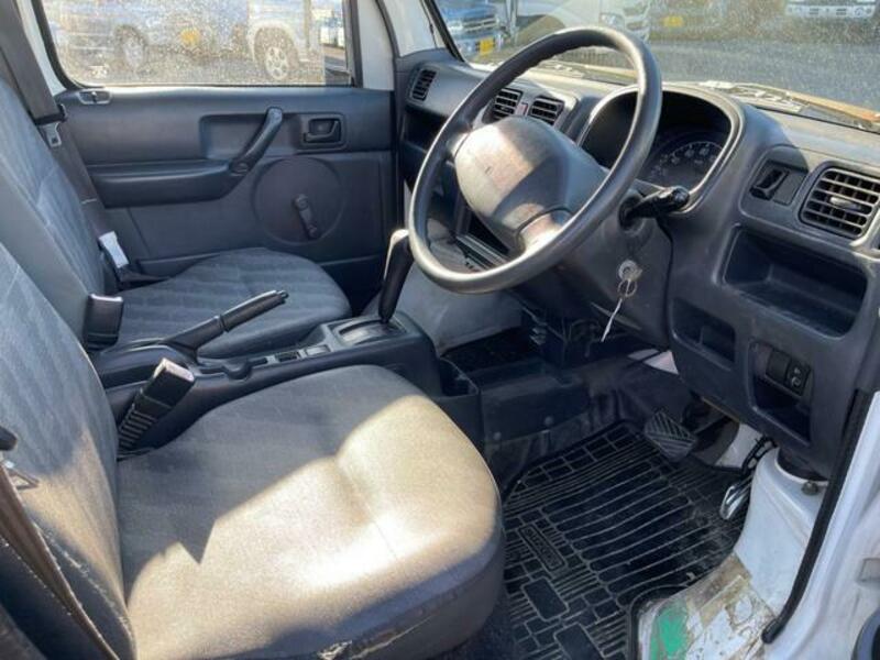 CARRY TRUCK