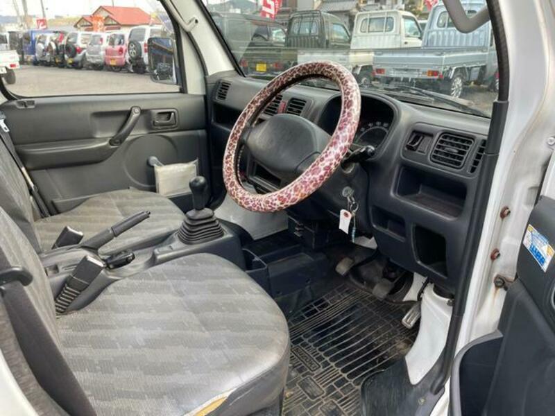 CARRY TRUCK