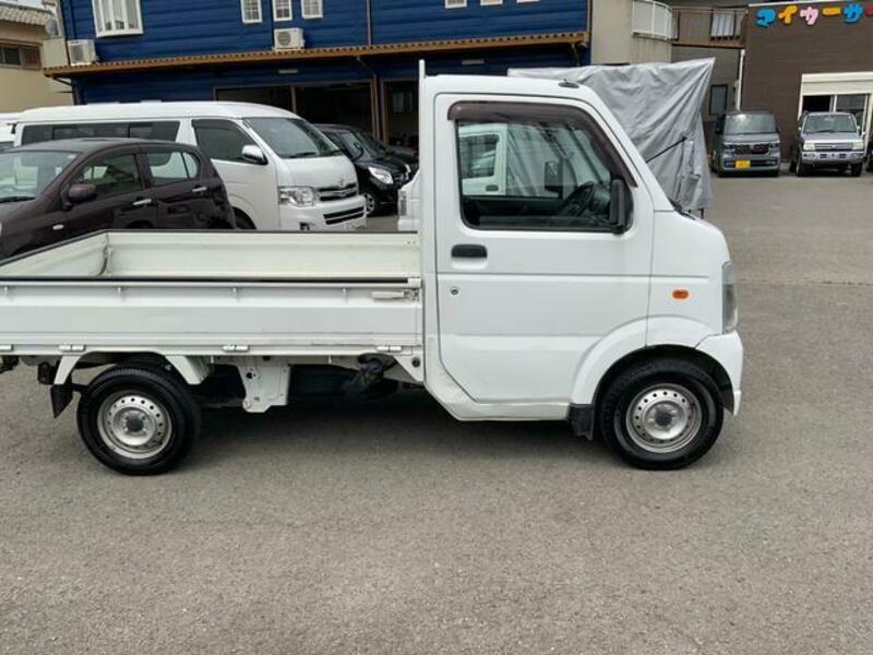 CARRY TRUCK