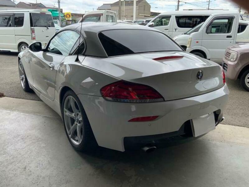 Z4