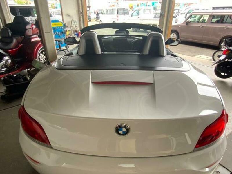 Z4