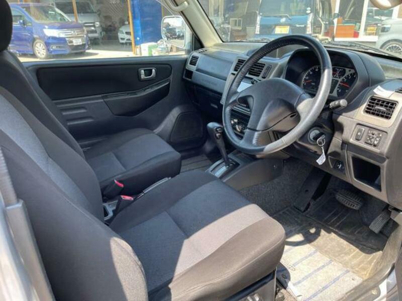 PAJERO MINI