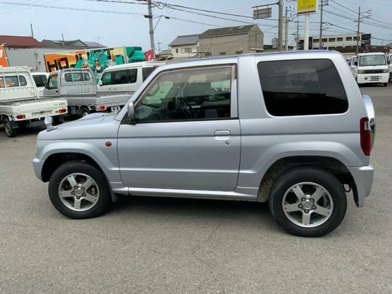 PAJERO MINI