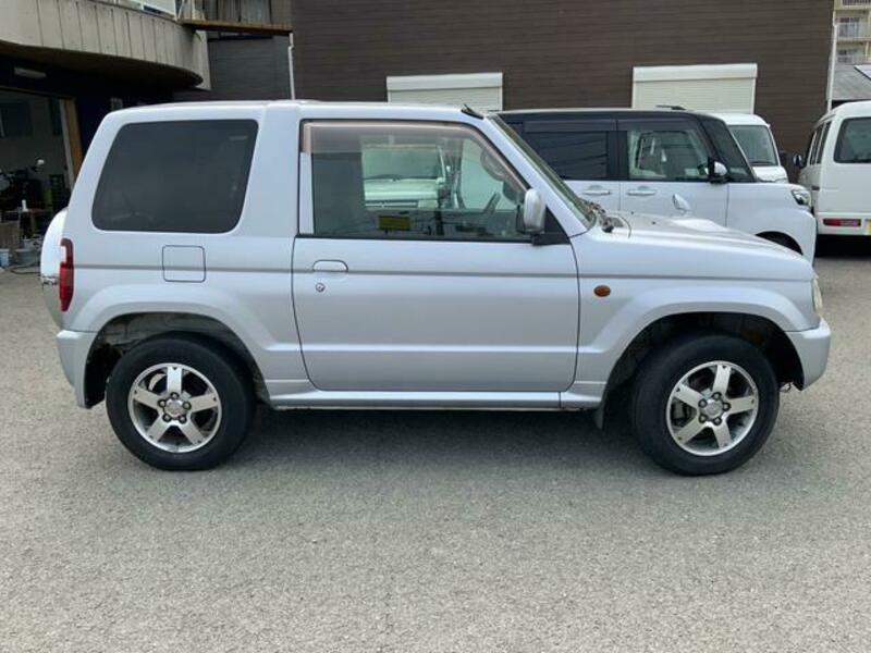 PAJERO MINI