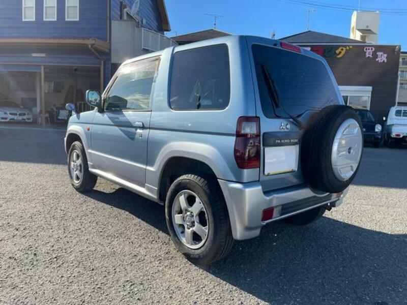 PAJERO MINI