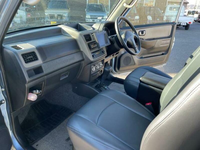 PAJERO MINI