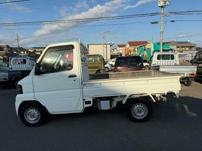 MINICAB TRUCK