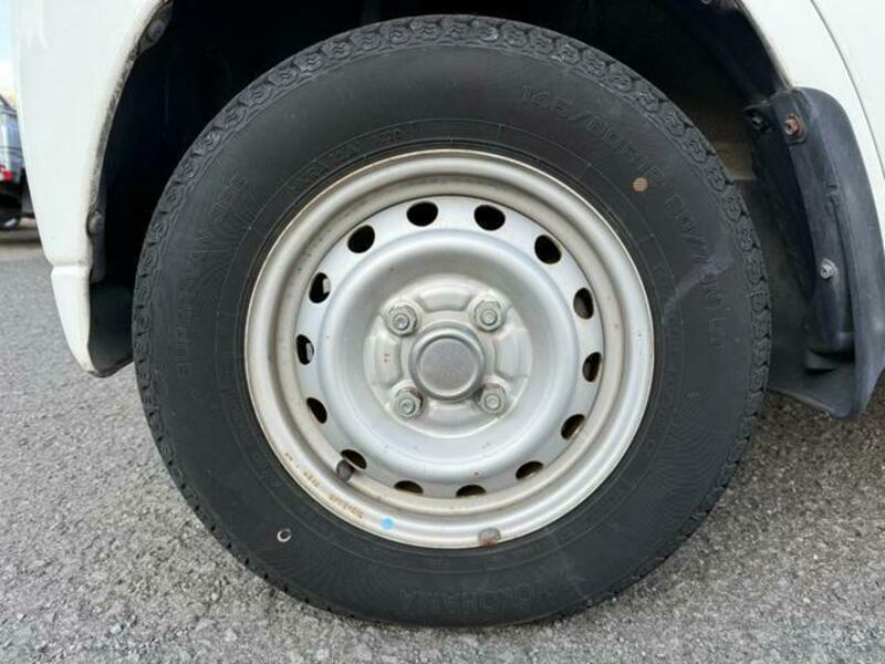 MINICAB TRUCK