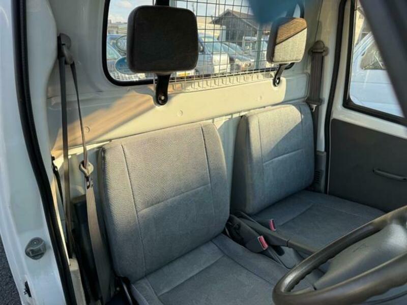 MINICAB TRUCK