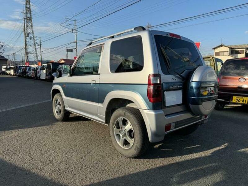 PAJERO MINI