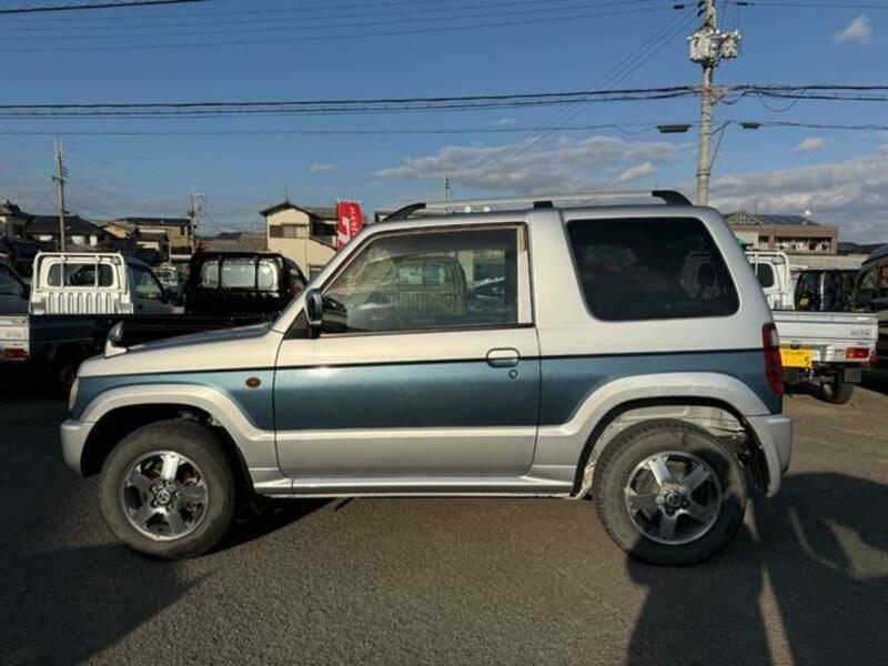 PAJERO MINI