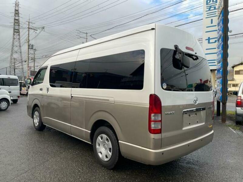 HIACE WAGON