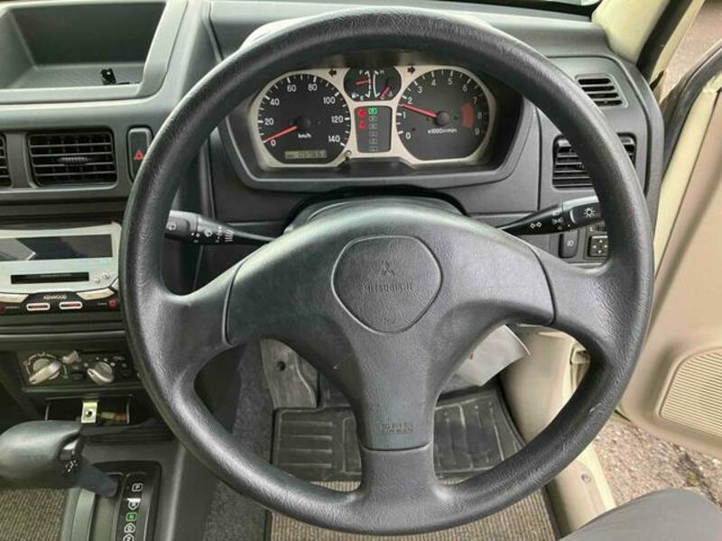 PAJERO MINI