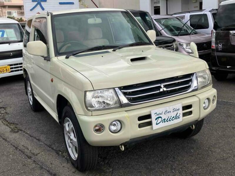 PAJERO MINI