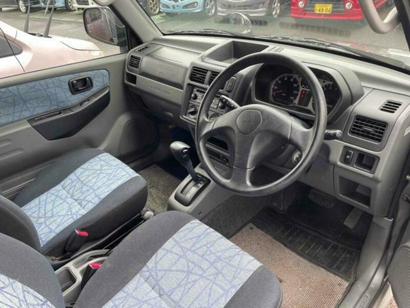 PAJERO MINI