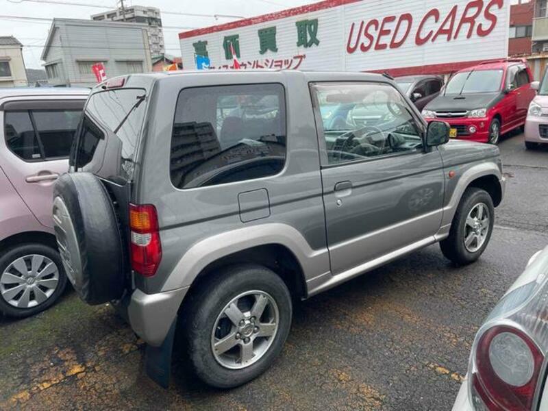 PAJERO MINI