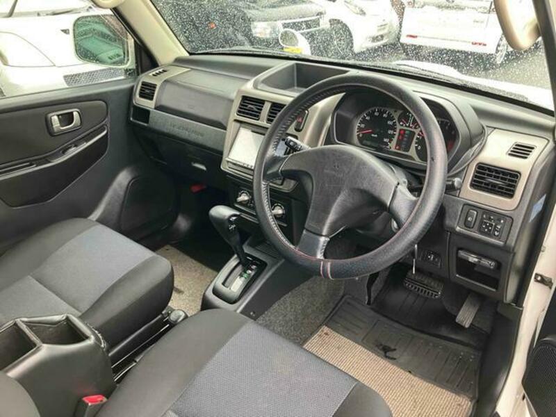 PAJERO MINI