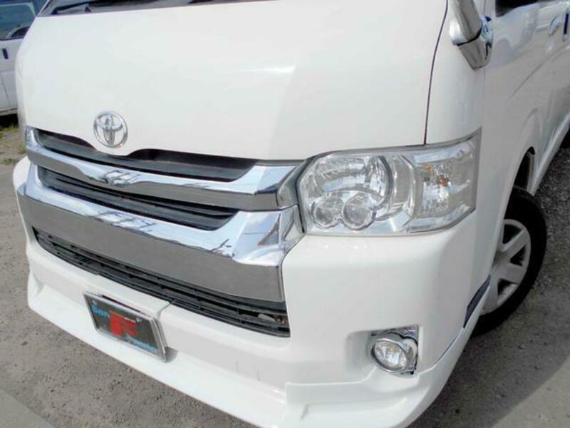 HIACE VAN