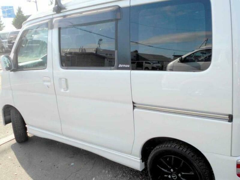 ATRAI WAGON