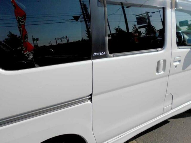 ATRAI WAGON