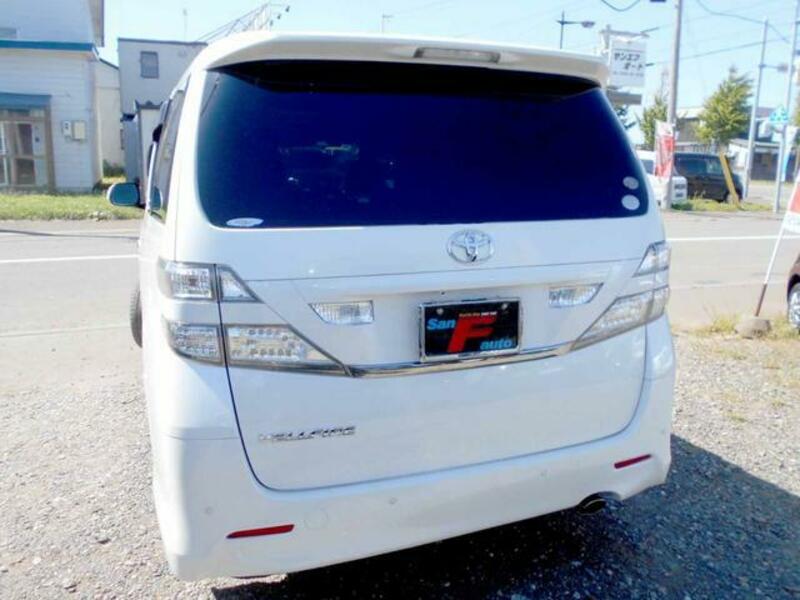 VELLFIRE