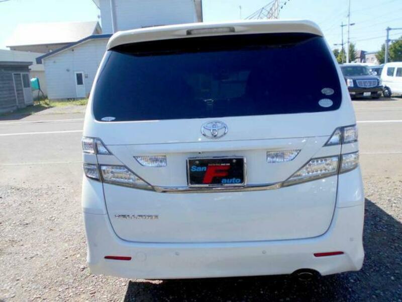 VELLFIRE