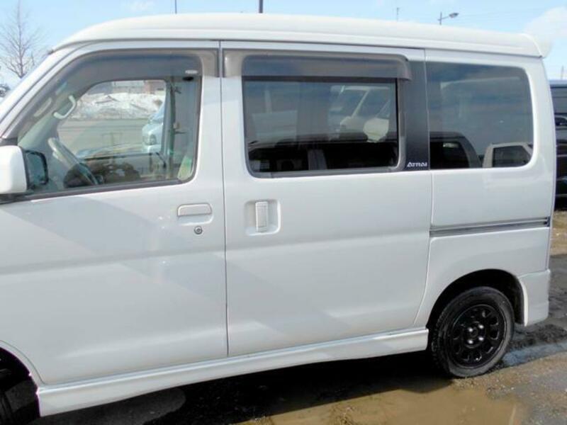 ATRAI WAGON