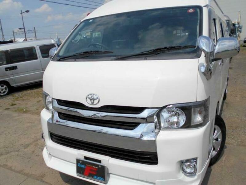 HIACE VAN