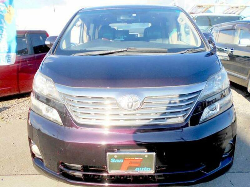 TOYOTA VELLFIRE