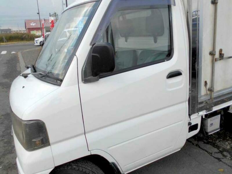 MINICAB TRUCK