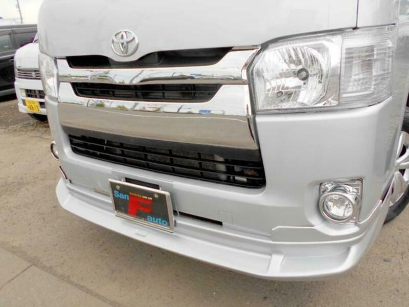 HIACE VAN