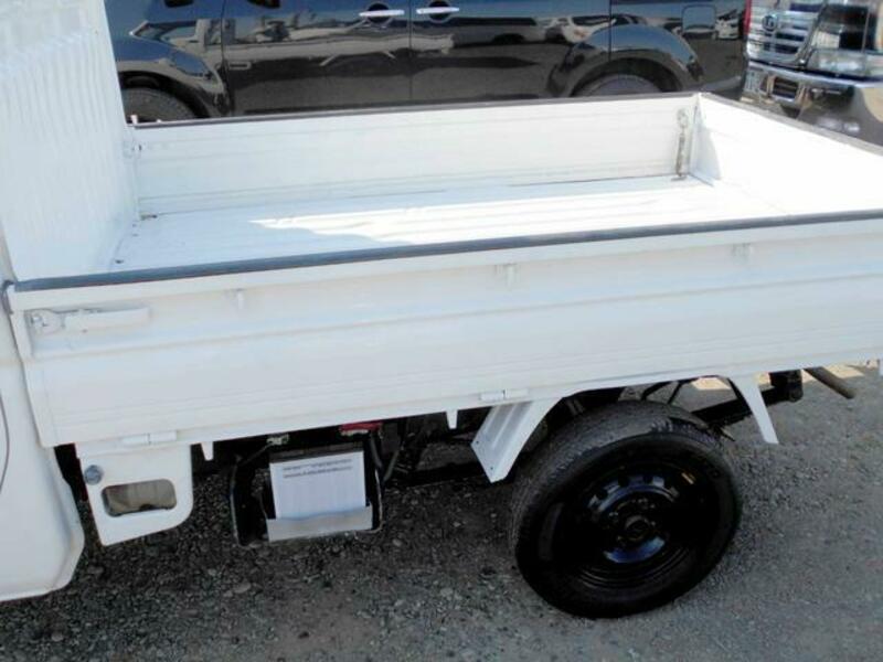 MINICAB TRUCK